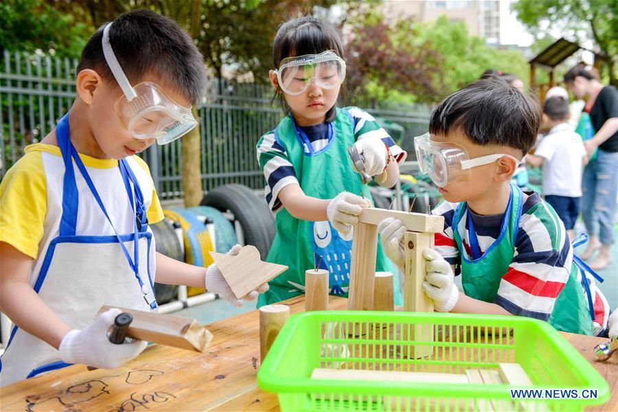 China prepara chegada do Dia Internacional da Criança