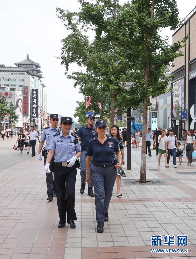Polícia italiana inicia 3ª patrulha conjunta na China