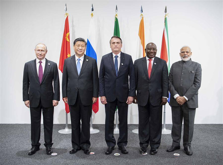 Xi pede que BRICS reforce a parceria estratégica e melhore a governança global