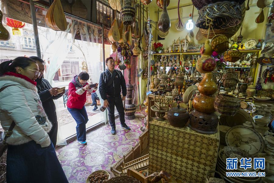 Xinjiang recebe mais de 75 milhões de turistas no primeiro semestre