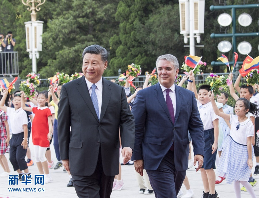 Xi Jinping e Iván Márquez comemoram 40 anos das relações China-Colômbia