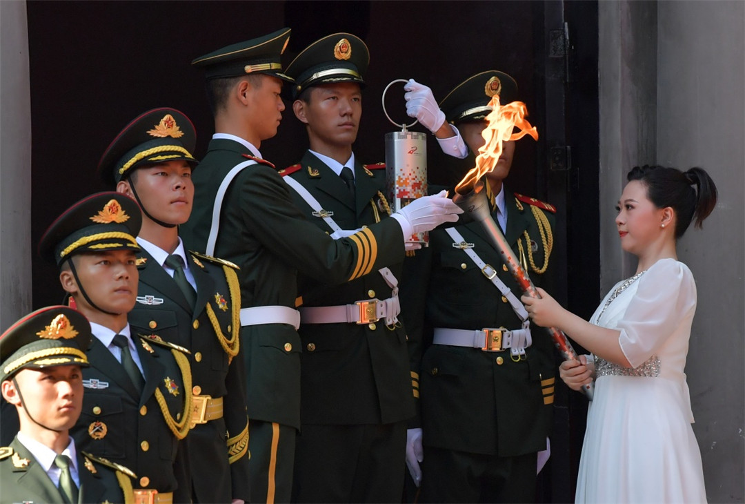 Tocha dos 7º Jogos Mundiais Militares parte de Nanchang