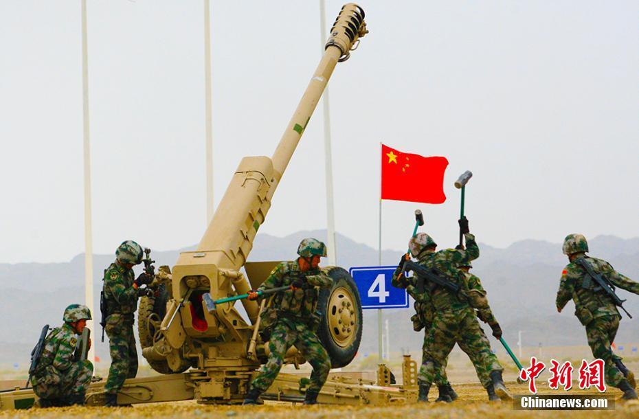 Xinjiang: mecânicos militares de seis países reúnem-se em Korla