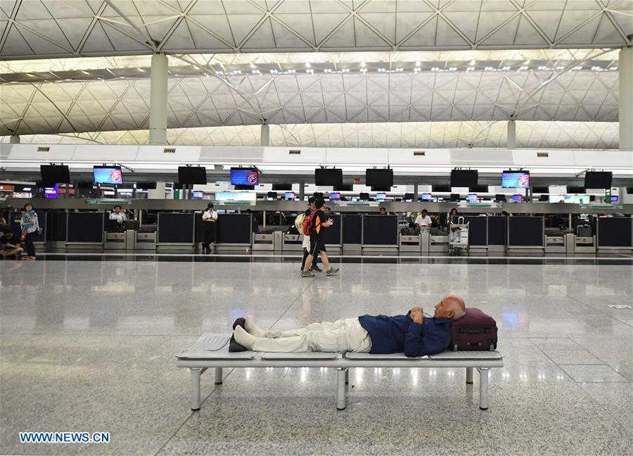 Hong Kong: autoridade de aviação civil repõe normal funcionamento da circulação aérea