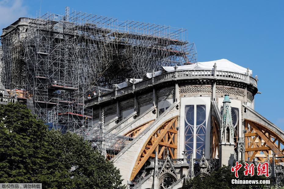 Reiniciado trabalho de restauro da Catedral de Norte-Dame de Paris