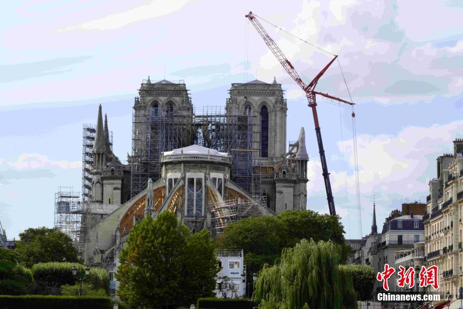 Reiniciado trabalho de restauro da Catedral de Norte-Dame de Paris