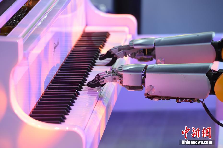 Conferência Mundial de Robótica 2019 tem lugar em Beijing