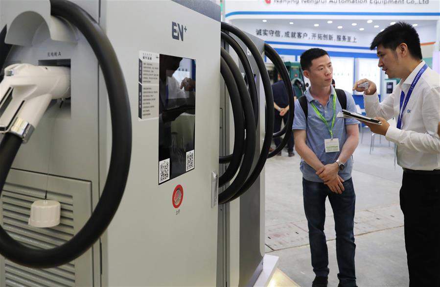 Exposição International da Indústria de Veículos de Nova Energia abre em Shanghai
