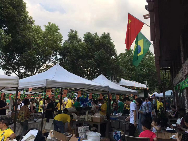 Brasileiros na China celebram independência do Brasil