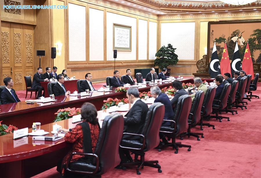 China e Paquistão prometem reforçar cooperação
