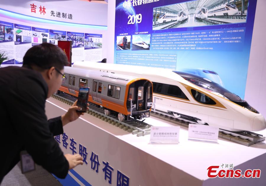 China: arranca 22ª Exposição Internacional de Alta Tecnologia de Beijing  