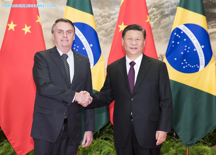Presidentes chinês e brasileiro realizam conversações