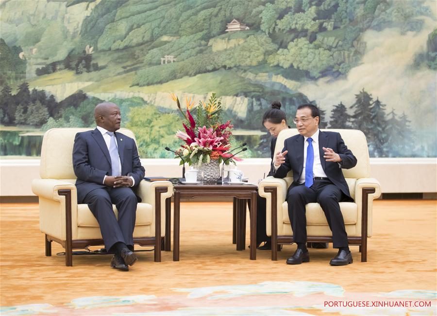 Premiê chinês reúne-se com vice-presidente sul-africano