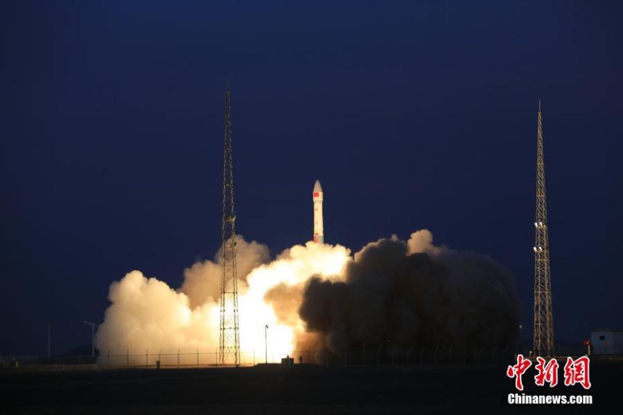 China envia dois satélites multimídia globais para órbita planejada