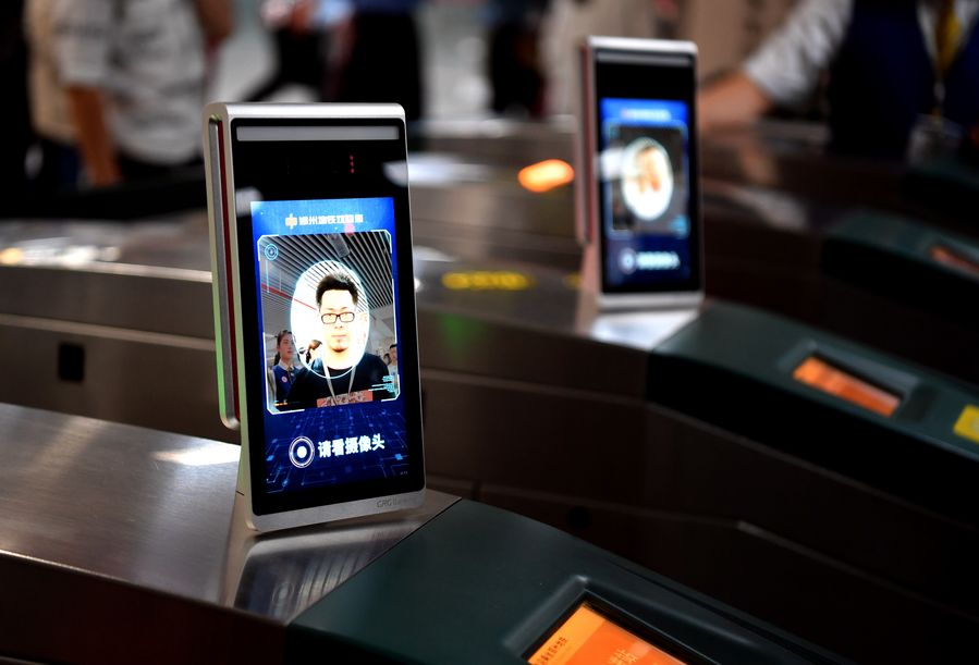 Cidade chinesa lança serviço de entrada no metrô por reconhecimento facial