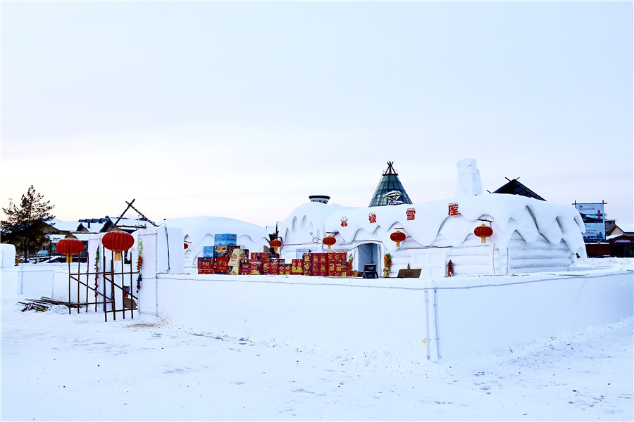 Mohe: hotel feito de gelo e neve faz sucesso entre turistas