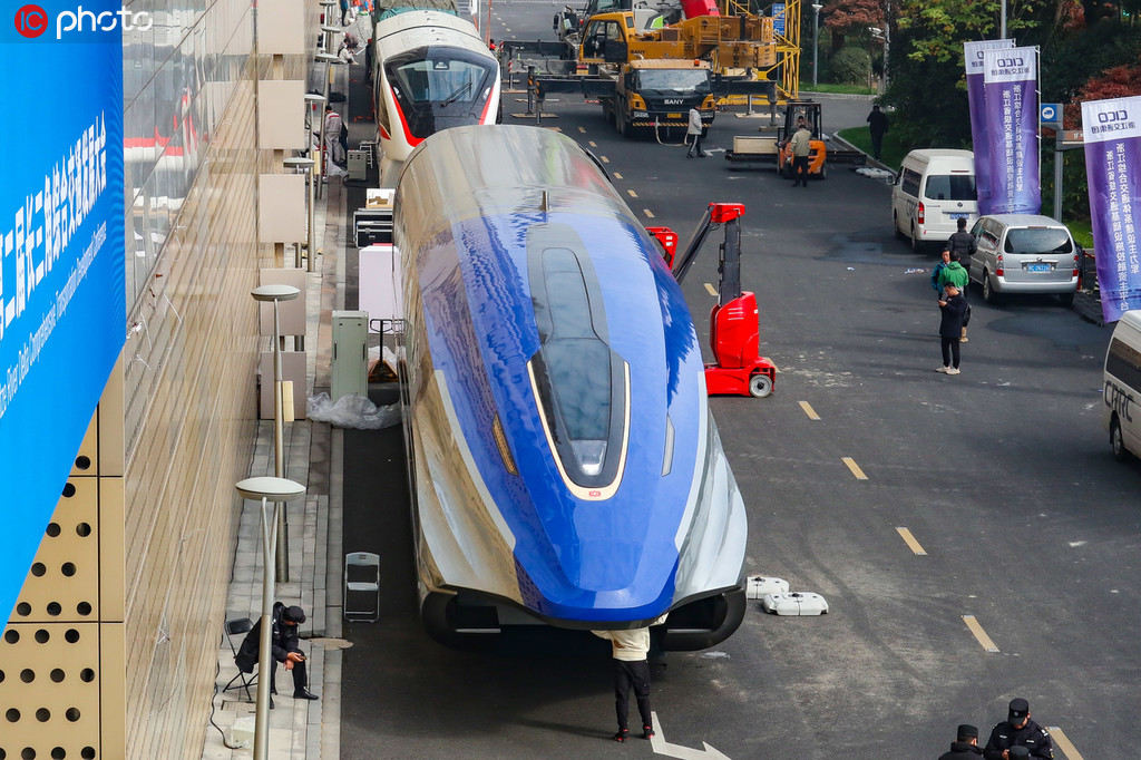 Galeria: quatro trens maglev são exibidos em Hangzhou 