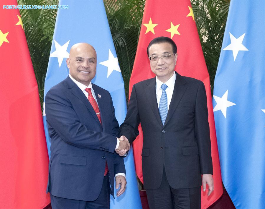 Primeiro-ministro chinês pede fortalecimento da cooperação em mudança climática e pesca com a Micronésia