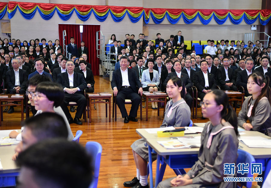 Presidente chinês elogia educação patriótica em Macau e pede mais esforços