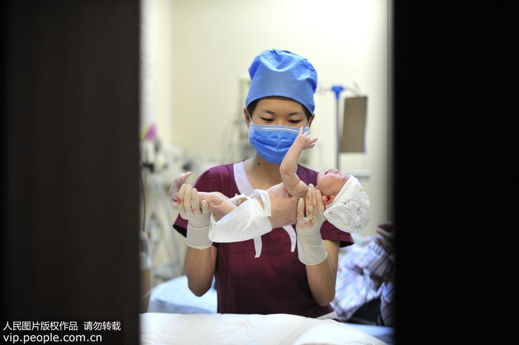 Beijing: nasce primeiro bebê da geração pós 2020