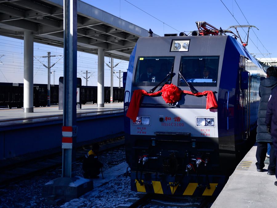 Viagem ao oeste: regiões ocidentais da China promovem tours de trem