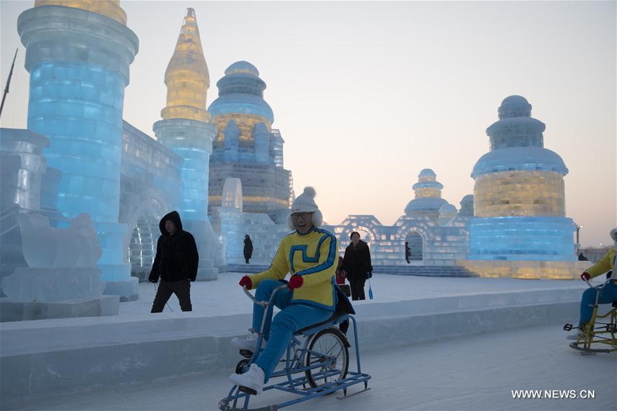 Festival anual de Gelo e Neve abre em Harbin