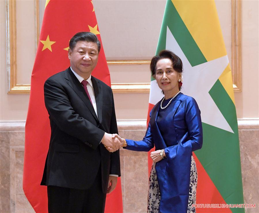 Xi reúne-se com conselheira de Estado de Mianmar