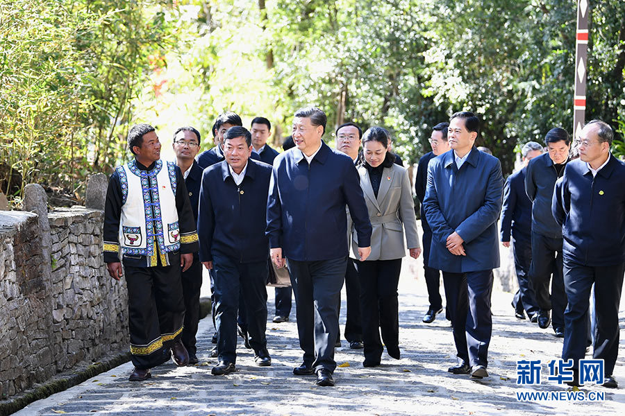 Xi visita Yunnan na viagem de inspeção antes do Ano Novo chinês