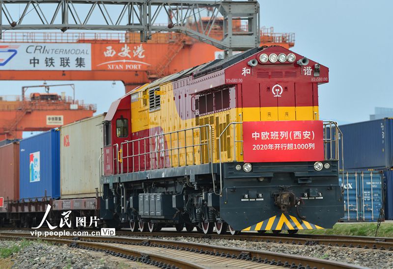 Apesar da pandemia, China envia 1000 trens de carga à Europa este ano

