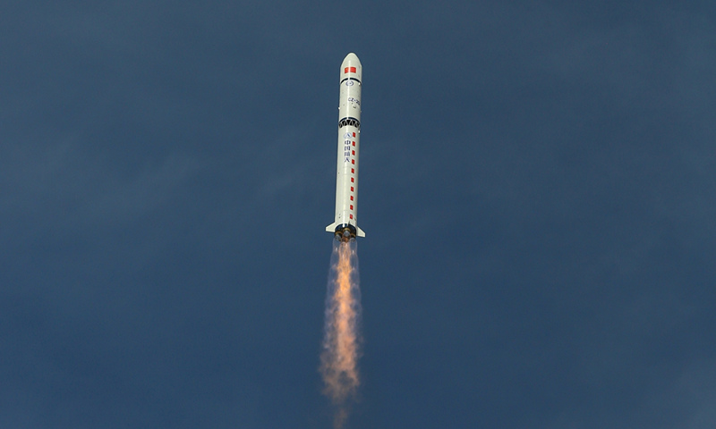 China envia dois satélites para órbita planejada