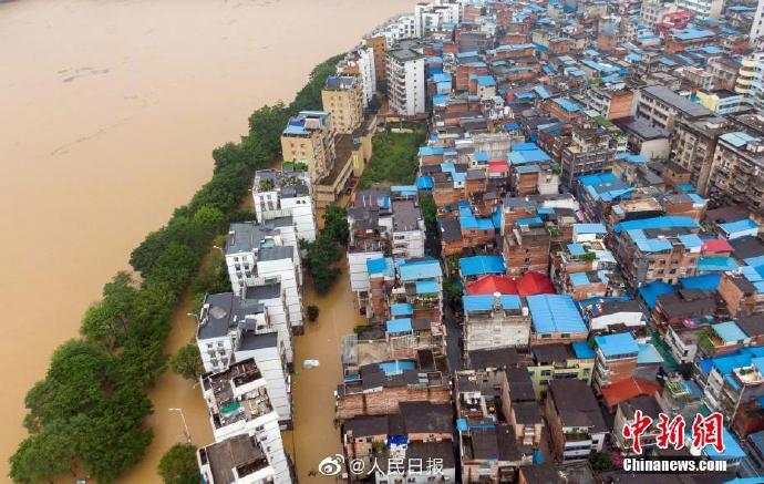 52 rios em 8 províncias registram níveis acima da cota de alerta e inundações