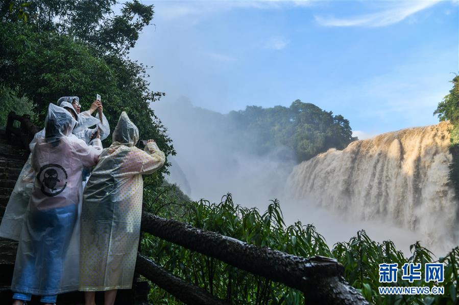 Guizhou: Cachoeira de Huangguoshu registra maior fluxo de água deste ano