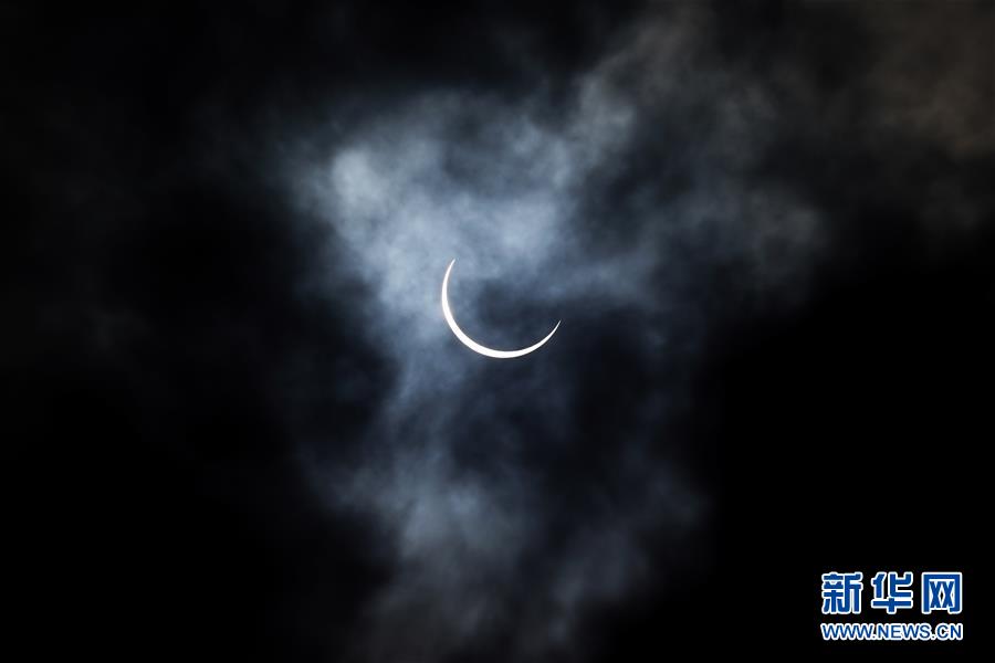 Eclipse solar com “anel de fogo” ocorre no domingo