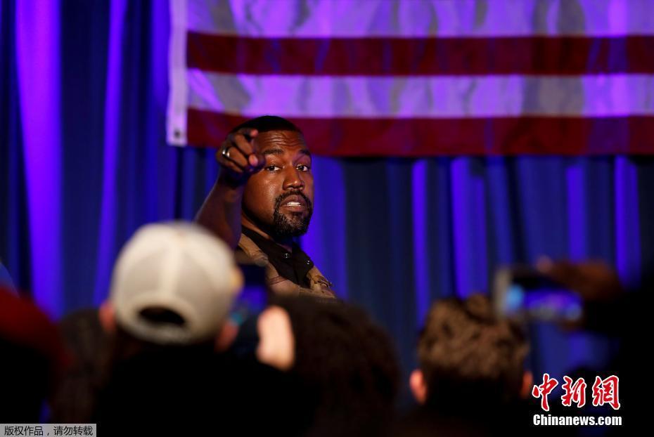 Kanye West realiza primeiro comício de sua campanha presidencial