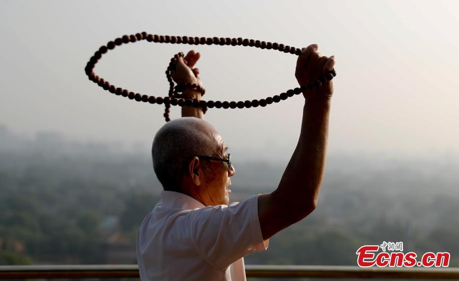 Beijing: parques registram maior afluência de visitantes com a diminuição do nível de emergência 