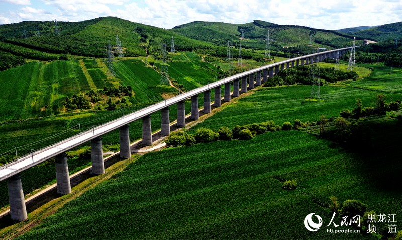 Galeria: Túnel mais longo do trem-bala em construção mais ao norte da China