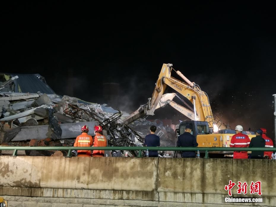 Desabamento de um armazém no nordeste da China causa 9 mortes

