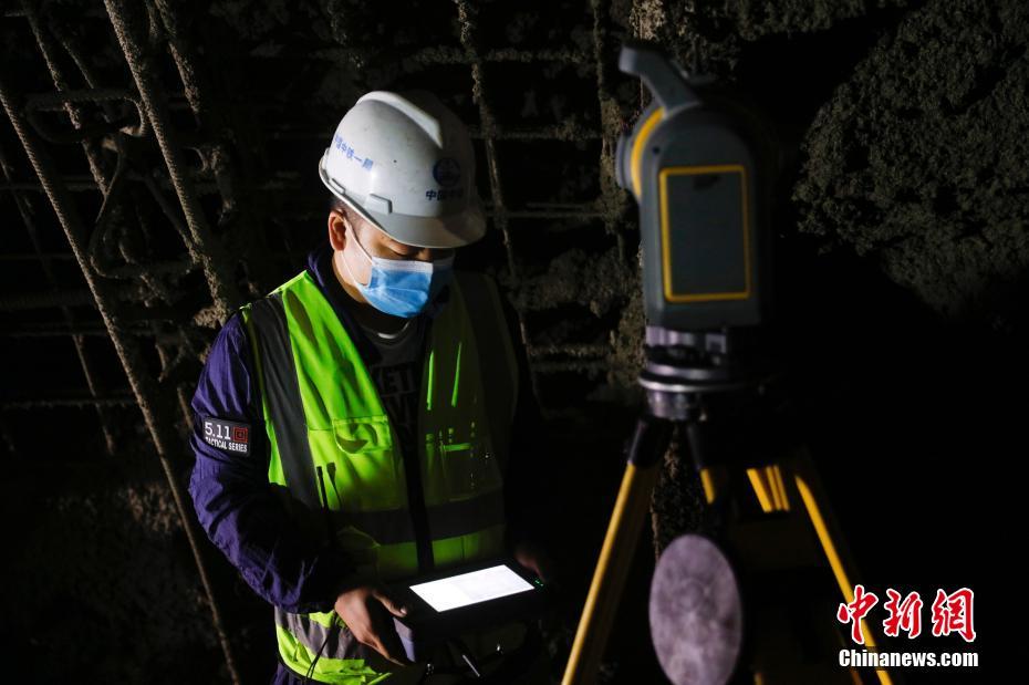 Concluído último túnel de trem-bala no extremo norte da China