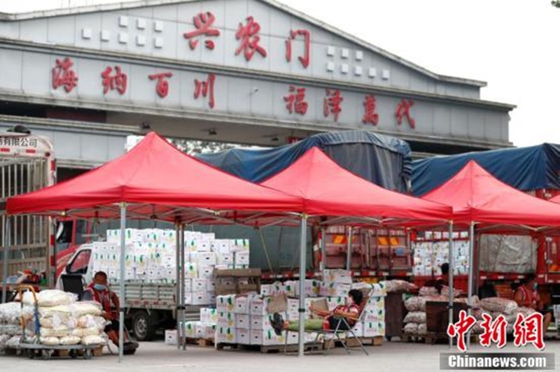 Beiijing: mercado atacadista de Xinfadi deixará de atender consumidores privados