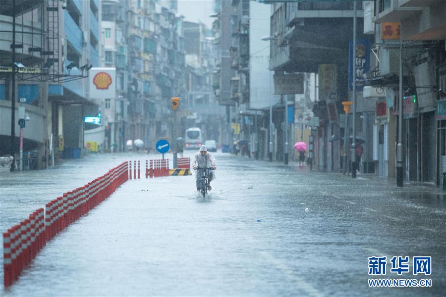 Macau emite sinal de tufão nº 10 e alerta vermelho para tempestade