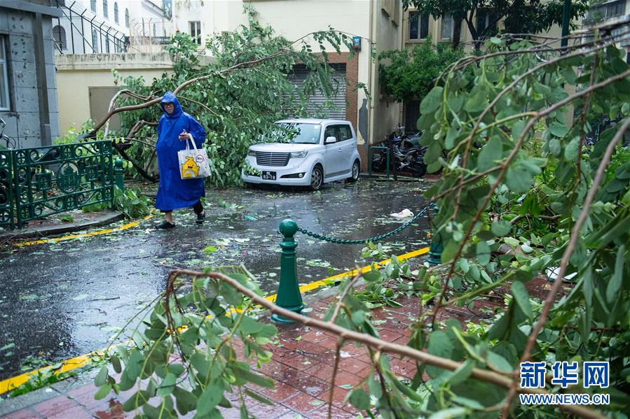 Macau emite sinal de tufão nº 10 e alerta vermelho para tempestade