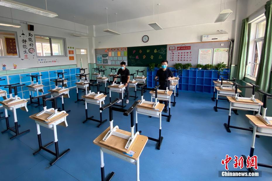 Beijing: Escolas retoma atividades no novo semestre