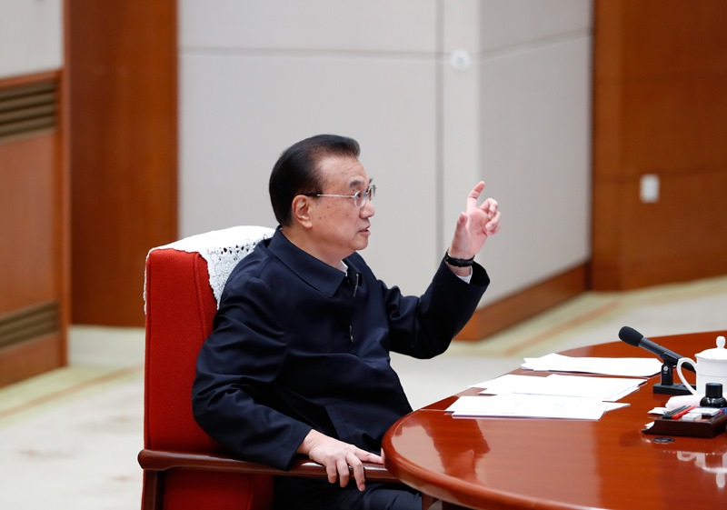 Premiê chinês enfatiza recuperação econômica estável e cumprimento das metas de 2020