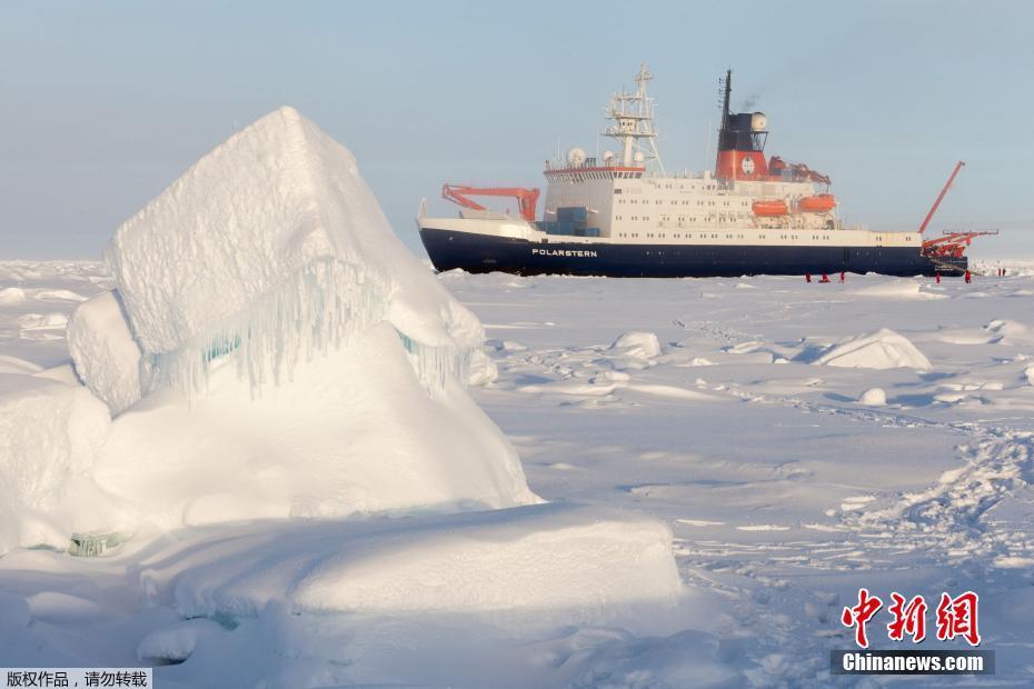 Expedição alemã no Ártico lança alerta sobre degelo