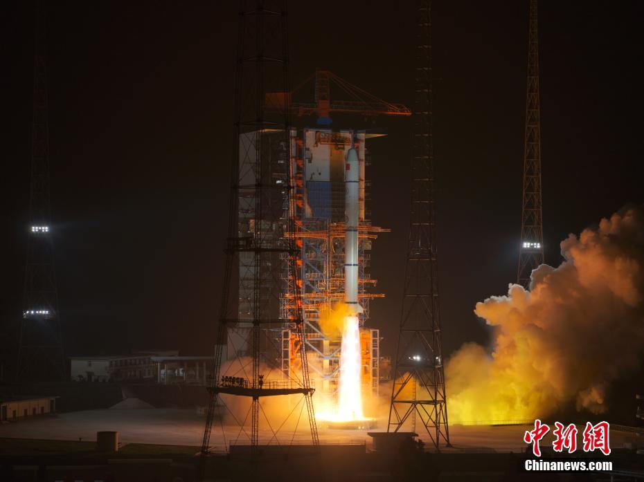 China lança novos satélites de sensoriamento remoto