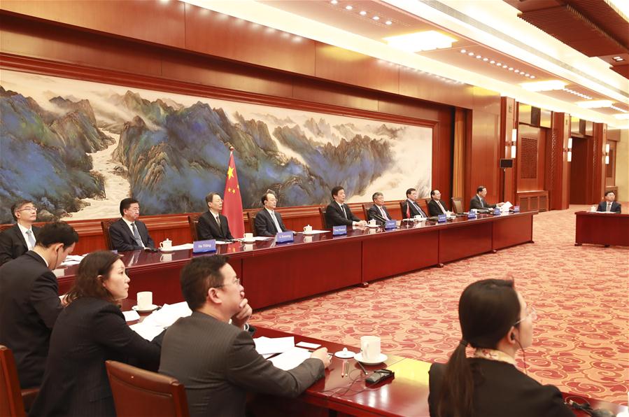 Mais alto legislador da China propõe maior cooperação parlamentar entre países do BRICS