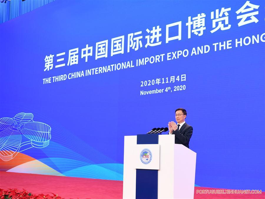 Vice-primeiro-ministro chinês participa de abertura da 3ª CIIE e visita a exposição