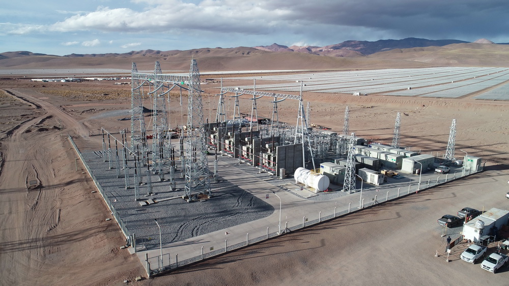 Usina fotovoltaica construída pela empresa chinesa alivia falta de energia elétrica na Argentina

