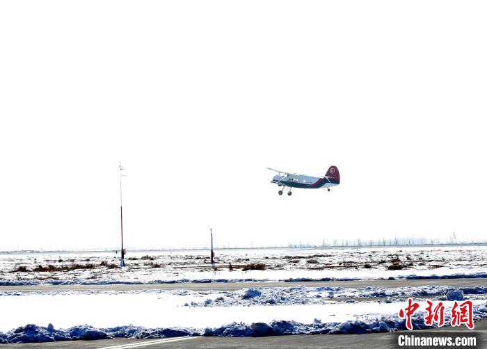 Drone de carga entrega carne de carneiro da Mongólia Interior em Ningxia