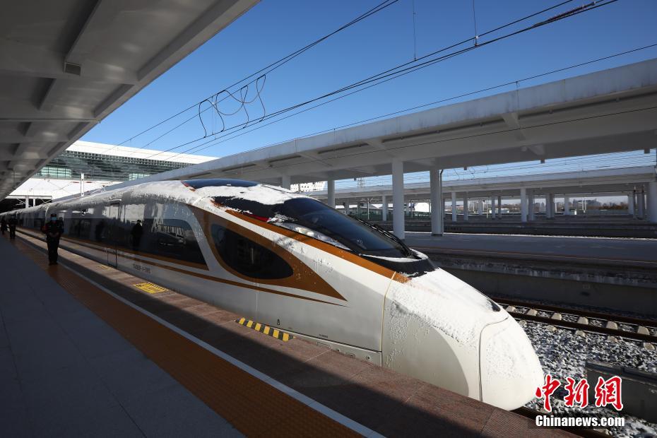 Galeria: ferrovia costeira de alta velocidade da China é inaugurada